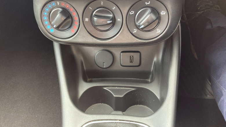 Vauxhall Corsa 1.4 [75] Griffin 3dr Petrol Hatchback